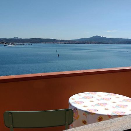 Appartamentino Panoramico...Con Finestra Sul Mare! 라마달레나 외부 사진