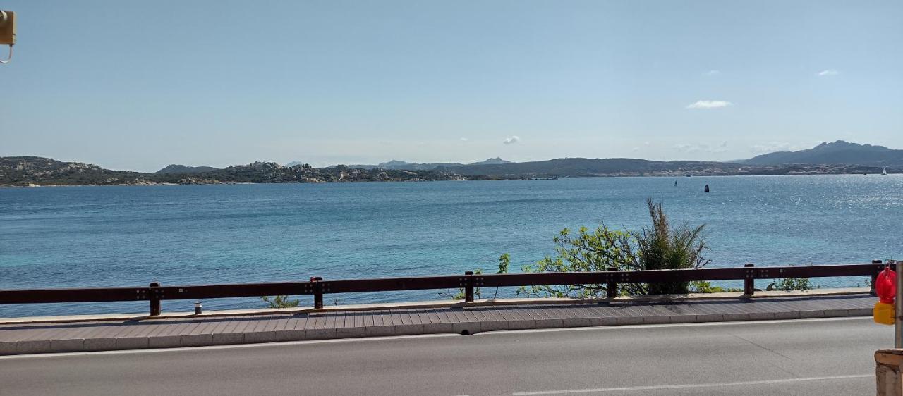 Appartamentino Panoramico...Con Finestra Sul Mare! 라마달레나 외부 사진